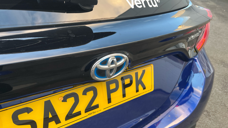 Toyota Yaris 1.5 Hybrid Design 5dr CVT [Panoramic Roof] Hybrid Hatchback